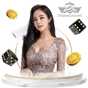ดีลเลอร์สาวกับโลโก้ Dream Gaming รายล้อมด้วยลูกเต๋า ชิป และการ์ด ใช้ประกอบหัวข้อ Ezugi / Asia Gaming / Dream Gaming บนคาสิโน PG688